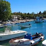 Apartman Riva *