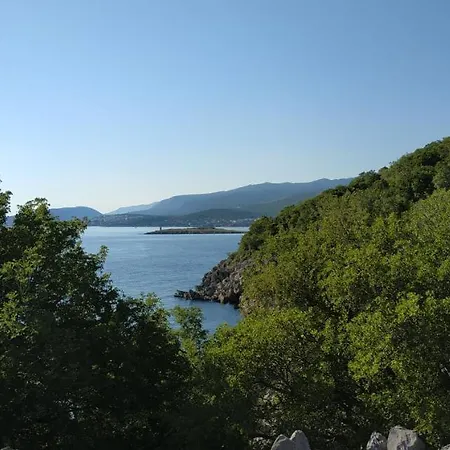 Riva Daire *